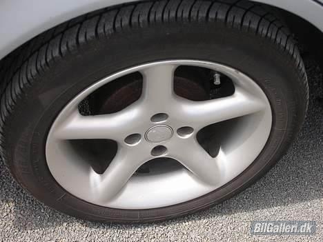 Toyota Carina II    (SOLGT) billede 6