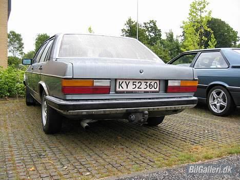 Audi 100 5S Type 43 billede 11