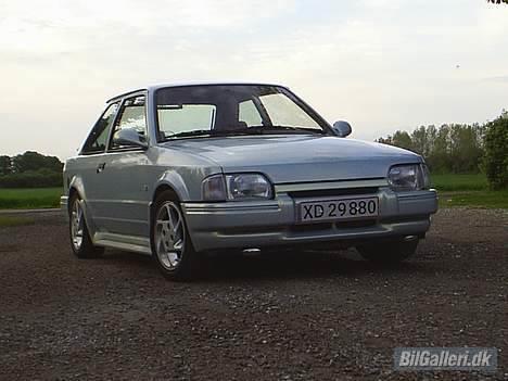 Ford Escort 1,6  (solgt) billede 10