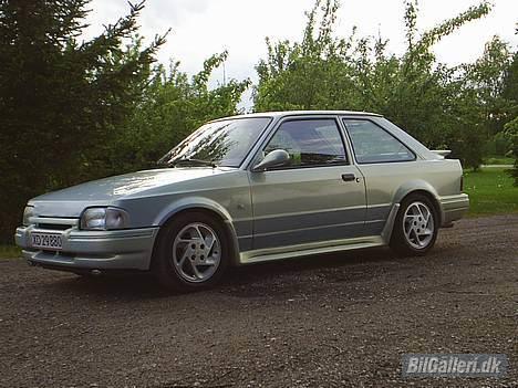 Ford Escort 1,6  (solgt) billede 12