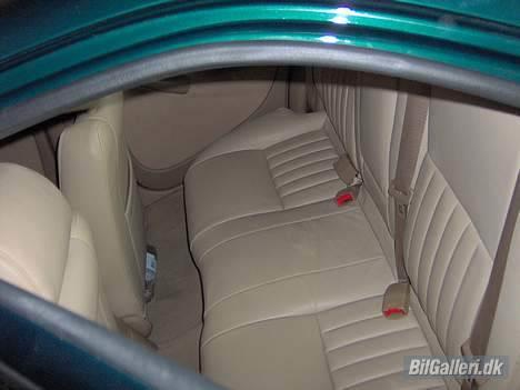 Rover 420 Si (solgt) - bagsæderne billede 15