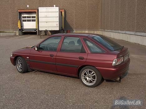 Ford Escort (SOLGT) billede 6