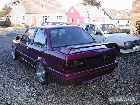 BMW 325i E30 R.I.P billede 8