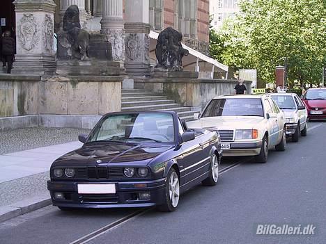BMW 325i Cabriolet billede 1
