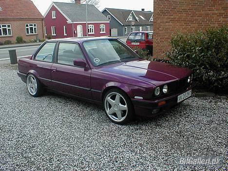 BMW 325i E30 R.I.P - Prøvede nogle azev C fælge i 8 / 10 x 17 men kunne bedre lide A´rne billede 16