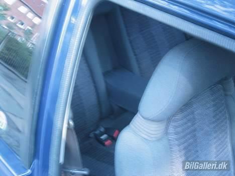 Mazda 323 BG *solgt i 05* billede 2