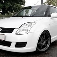 Suzuki Swift 1.3 GLS 