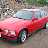 BMW E36 323i .....SOLGT.....