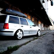 VW Golf 4