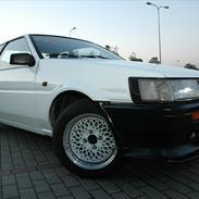 Toyota corolla gt ae86 Levin