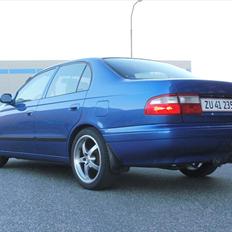 Toyota Carina E 1.6i 16v SOLGT