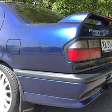 Nissan Primera SRI