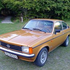 Opel kadett c coupe berlinetta