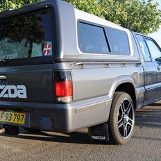 Mazda B2200 *solgt*