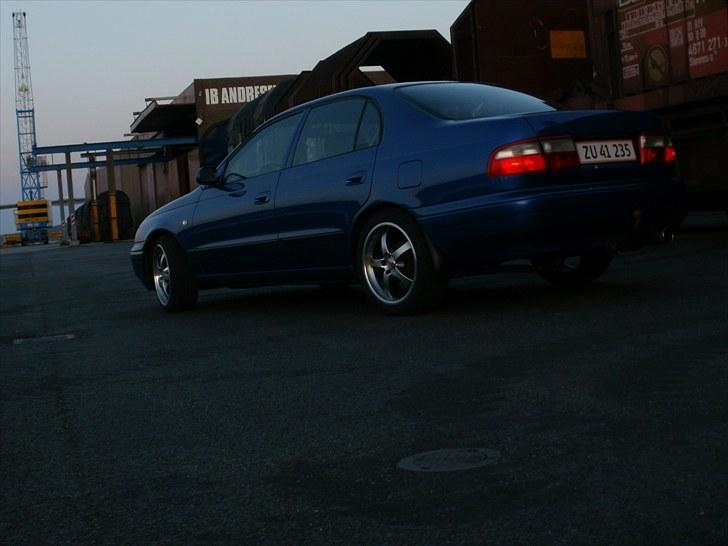 Toyota Carina E 1.6i 16v SOLGT billede 9