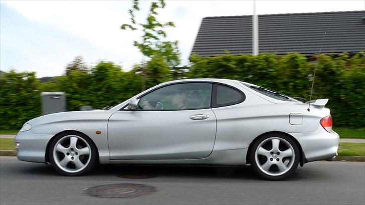 Hyundai Coupe FX2 2.0 SOLGT billede 2