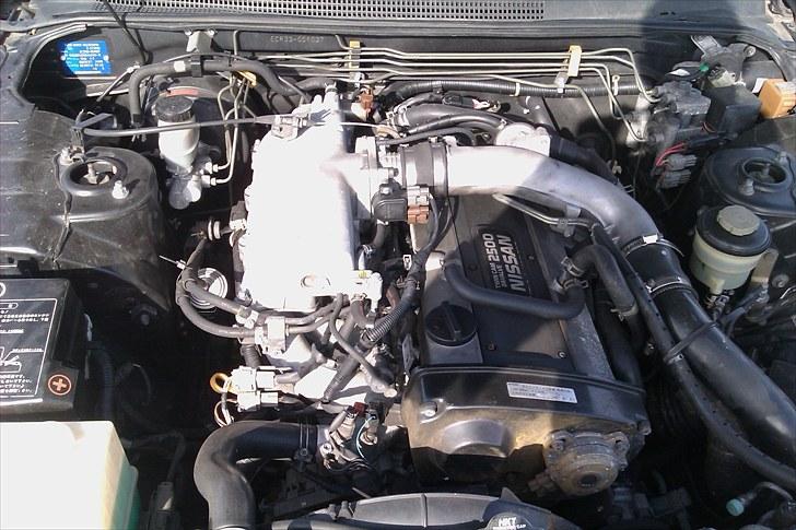 Nissan Skyline R33 GTS-T *Solgt* billede 15