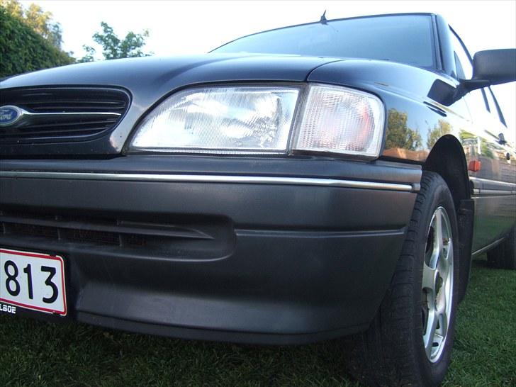 Ford Orion CLX 1.8 16v billede 1