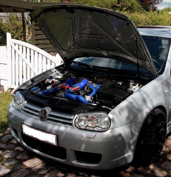 VW GOLF IV R32 HGP BI-TURBO billede 17