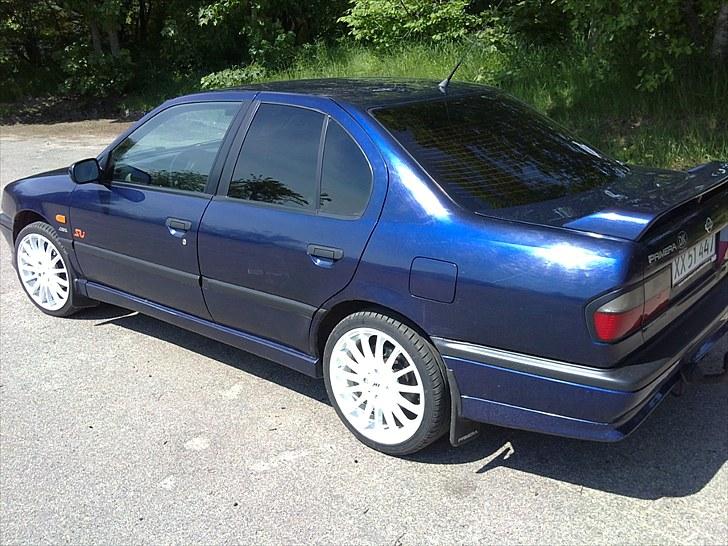 Nissan Primera SRI billede 1