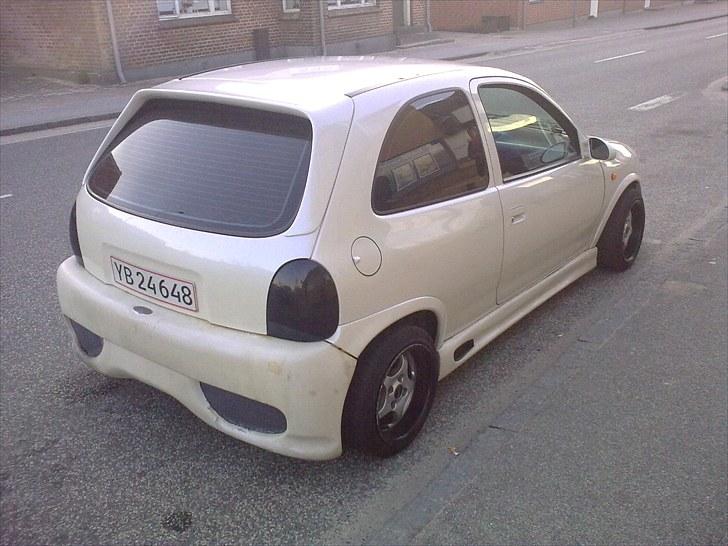 Opel corsa b billede 4