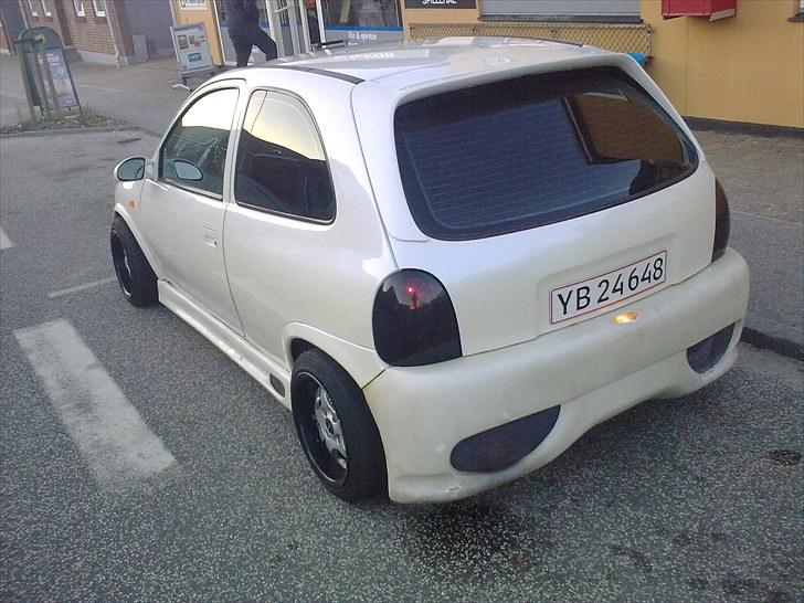 Opel corsa b billede 10
