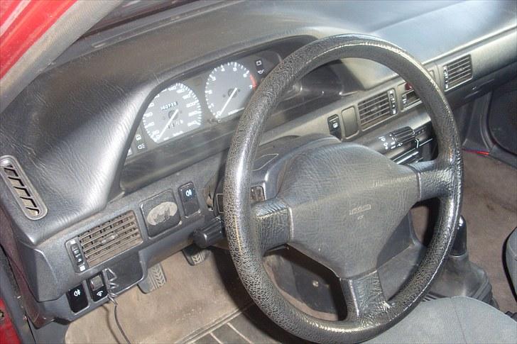 Mazda 323 skrot billede 5