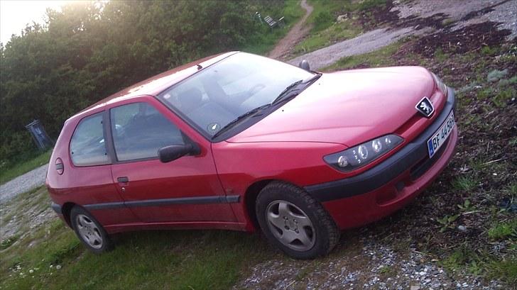 Peugeot 306 *Total skadet ! * :( billede 1