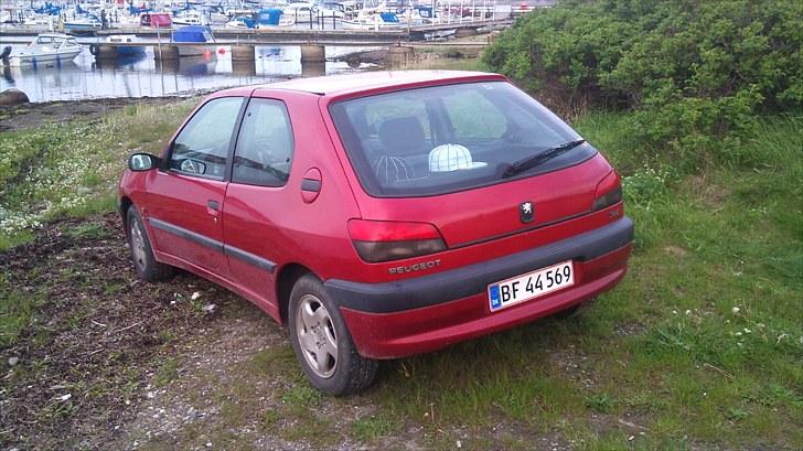 Peugeot 306 *Total skadet ! * :( billede 3