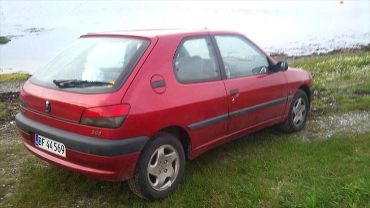Peugeot 306 *Total skadet ! * :( billede 4