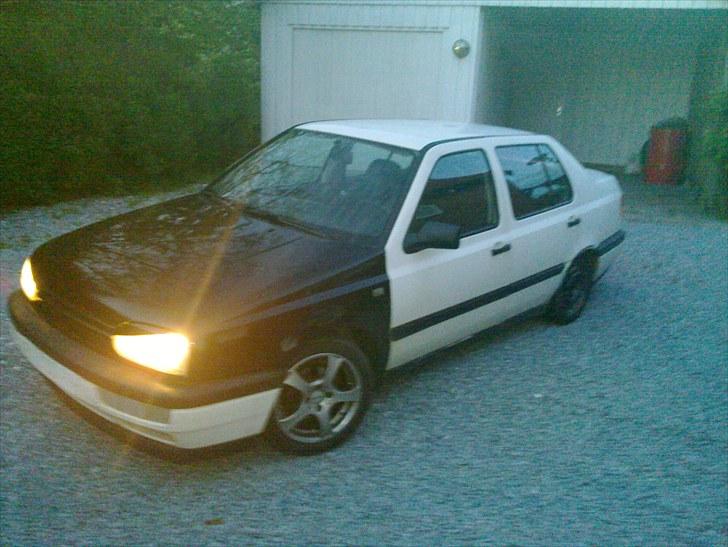 VW Vento 1,8 GT *SOLGT* billede 1