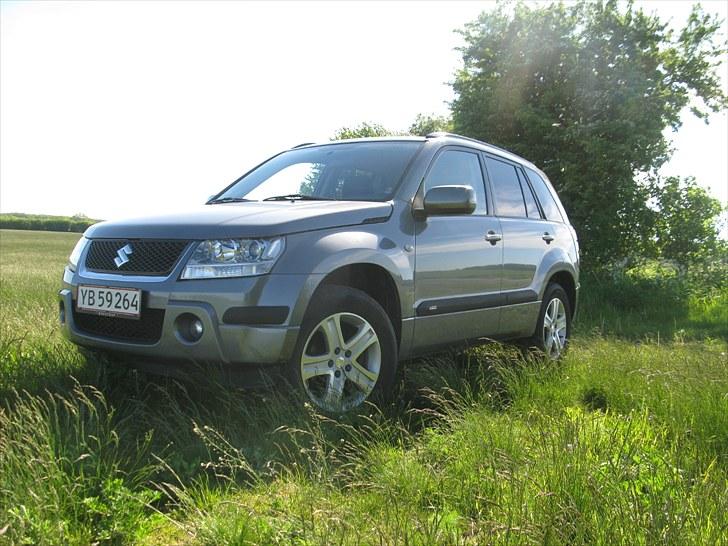 Suzuki Grand Vitara 2.0 GLX _-SOLGT-_ billede 4