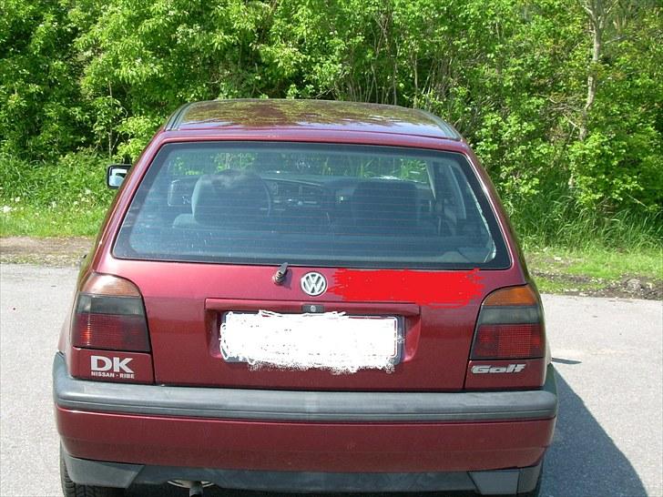 VW Golf - Når enden er god, er alting godt.Bagfra er der ikke den store forskel på 2eren og 3 erne. billede 10