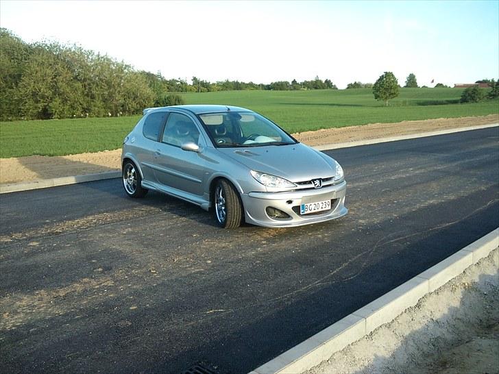 Peugeot 206 GTI solgt! billede 2