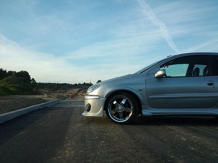 Peugeot 206 GTI solgt! billede 6