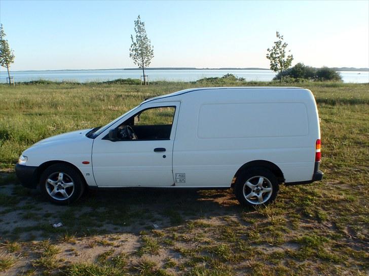 Ford escort 1,8D van solgt billede 4