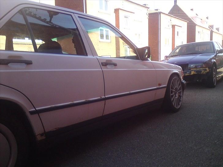 Mercedes Benz w201 190E(SOLGT) billede 8