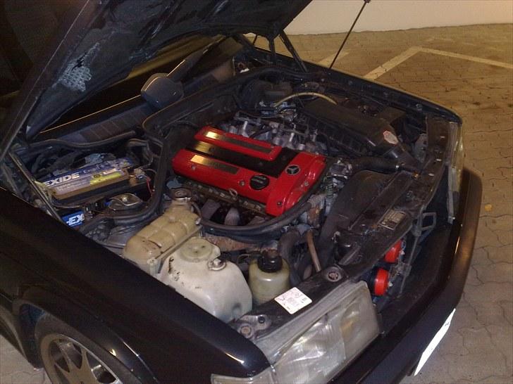 Mercedes Benz 190 2,3 16v "SOLGT" billede 4