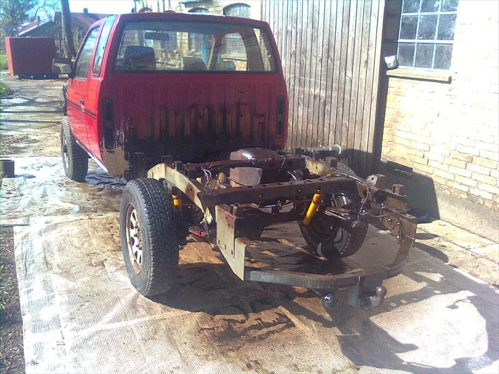 Nissan king cab solgt billede 9