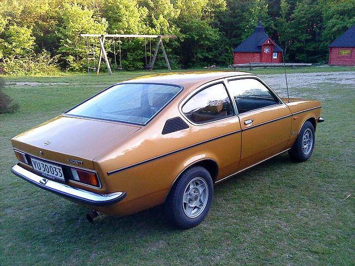 Opel kadett c coupe berlinetta billede 8