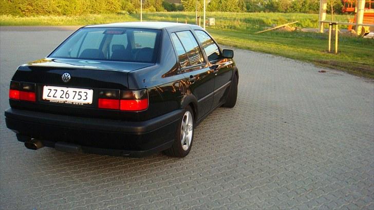 VW Vento (Solgt)  billede 4