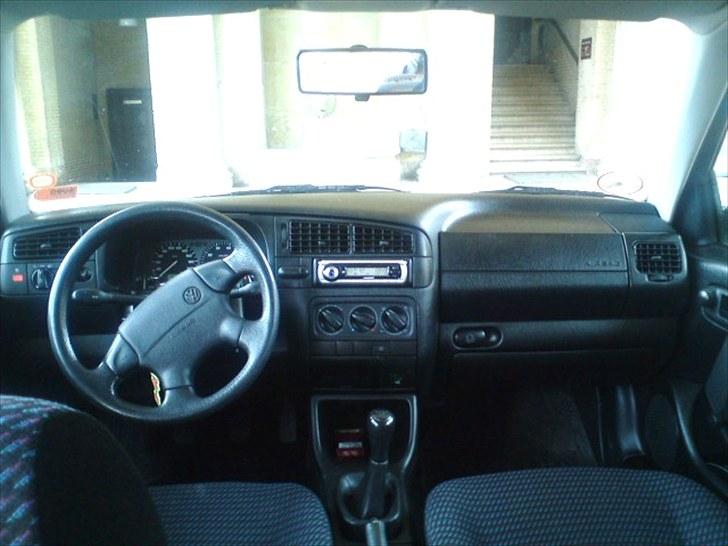 VW Vento (Solgt)  billede 10
