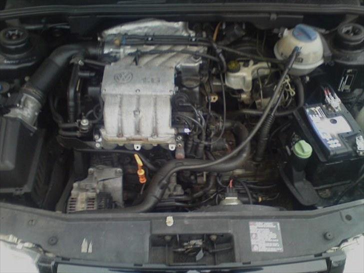 VW Vento (Solgt)  billede 11