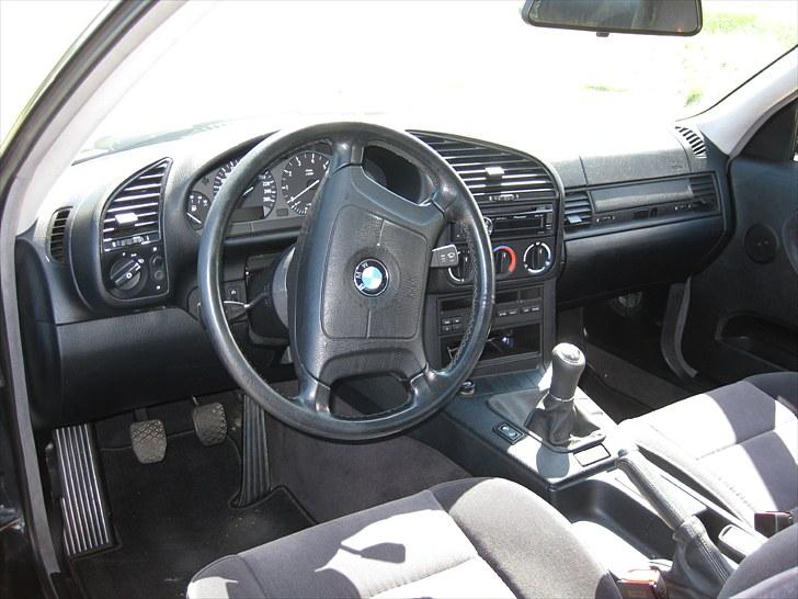 BMW 328i coupe billede 18