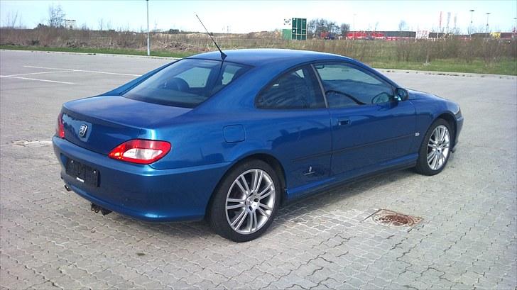 Peugeot 406 coupé  - bilen med 18" sommerhjul billede 3