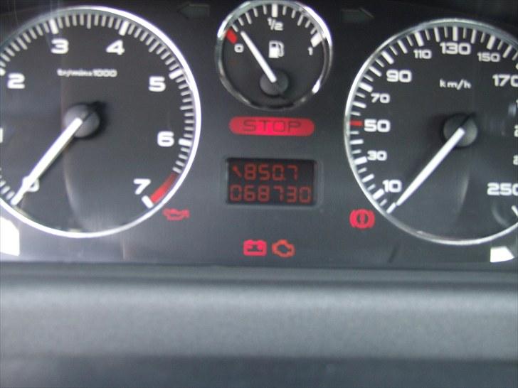 Peugeot 406 coupé  - bemærk km billede 6