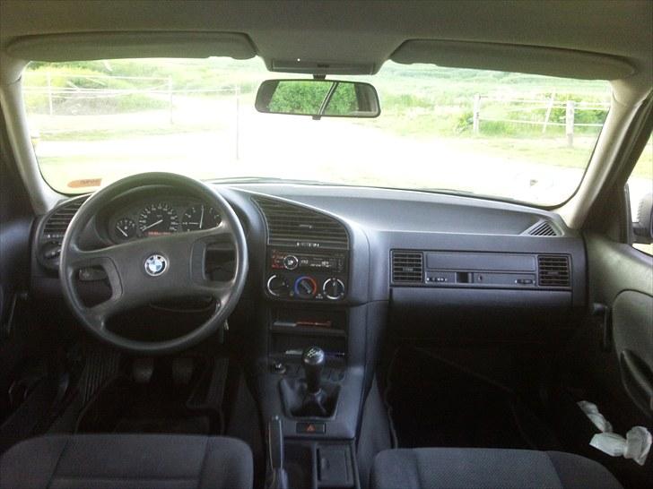 BMW 316i Solgt billede 4