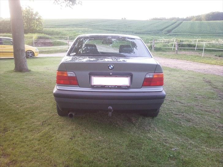 BMW 316i Solgt billede 10