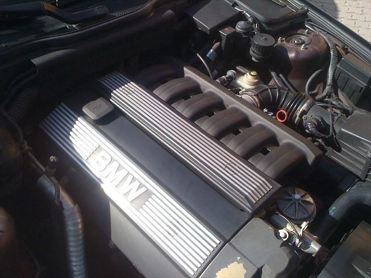 BMW E34 525i billede 9