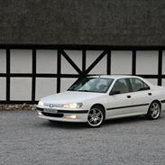 Peugeot 406